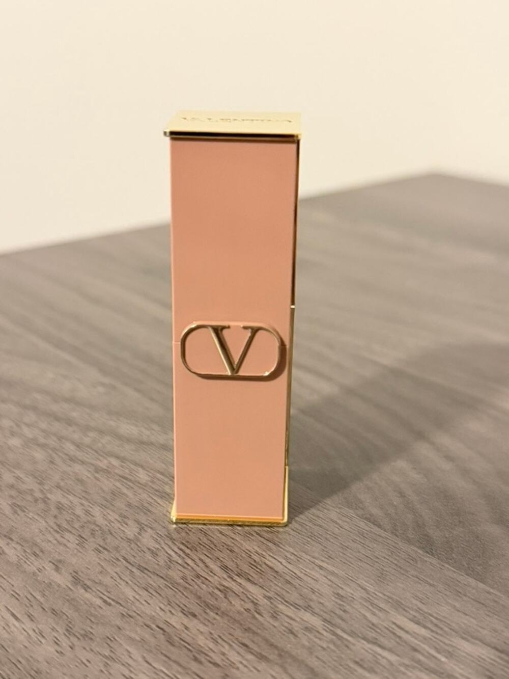 Valentino Rosso Satin Lipstick 190R Walk on the Wild Side Full Size NEW